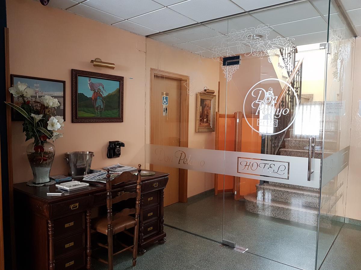 Hotel Don Pelayo Arbos Exterior photo
